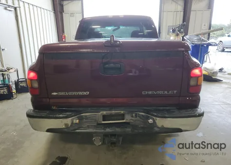 2002 Chevrolet Silverado C1500 z USA, uszkodzony, nr VIN 2GCEC19V121139126